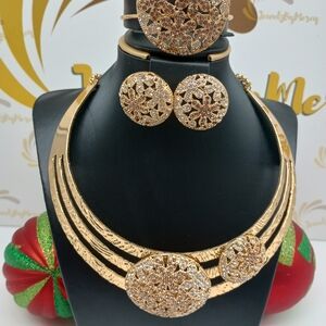 Gold Necklace Set with Crystal Accents
